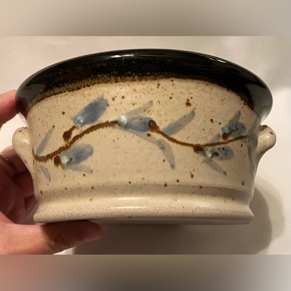 Great Bay Pottery Crock Collectible Retired Design Greenland, NH USA - Picture 8 of 9